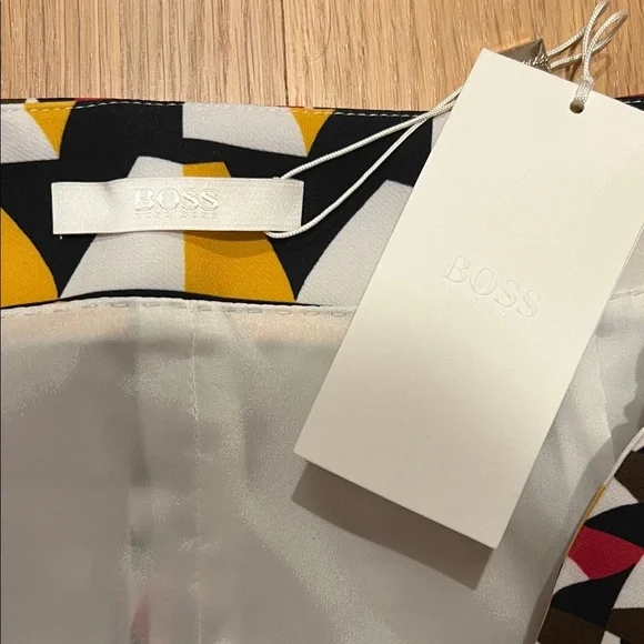 NEW** Hugo Boss Tri-Color Geometric Pencil Skirt - Picture 2 of 6